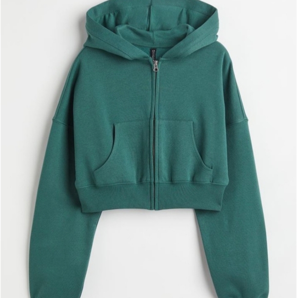 H&M Tops - sold 🆕️ NWT H&M Hooded Crop Sweatshirt Jacket in 'Green'